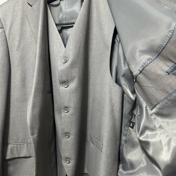 Apollo King gray suit jacket & vest sz58R - Picture 7 of 11
